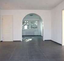 Wohnung zum Mieten in Wiesbaden 2.115,00 € 200 m²