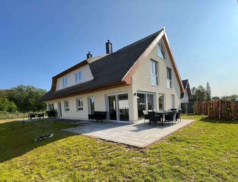 Foto - Haus zum Kaufen in Glowe 995.000,00 € 122 m²