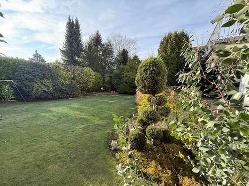 Foto - Haus zum Kaufen in Ratingen 925.000,00 € 170 m²