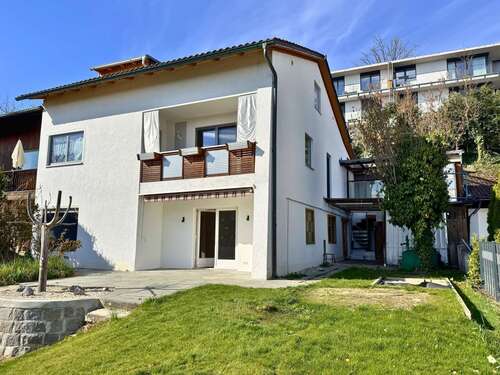 Foto - Haus zum Kaufen in Deggendorf 549.000,00 € 197 m²