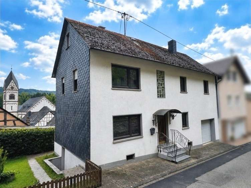 Foto - Haus zum Kaufen in Gemünden 89.000,00 € 130 m²