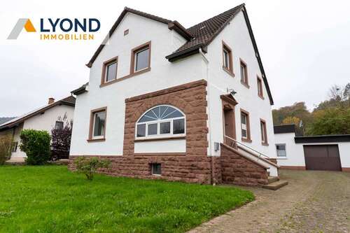 Foto - Haus zum Kaufen in Densborn 310.000,00 € 205 m²