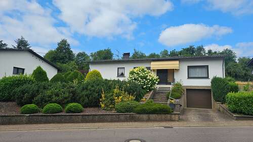 Foto - Haus zum Kaufen in Dillingen 219.000,00 € 132 m²