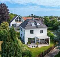 Haus zum Kaufen in Unterhaching 1.990.000,00 € 251 m²