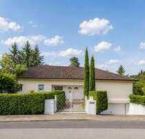 Haus zum Kaufen in Karlsruhe 2.100.000,00 € 320 m²