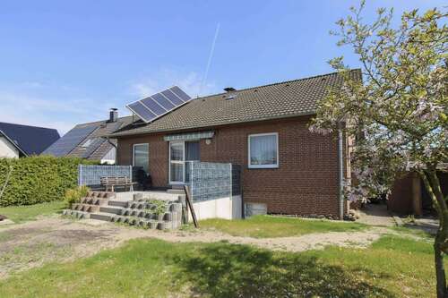 Foto - Haus zum Kaufen in Osloß 299.000,00 € 145.24 m²