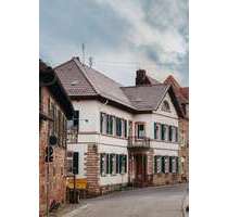 Haus zum Kaufen in Burrweiler 479.000,00 € 258 m²