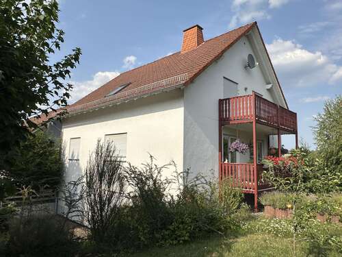 Foto - Haus zum Kaufen in Weilmünster-Ortsteil 375.000,00 € 215 m²