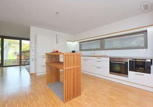 Foto - Haus zum Mieten in Weinstadt 1.990,00 € 103 m²