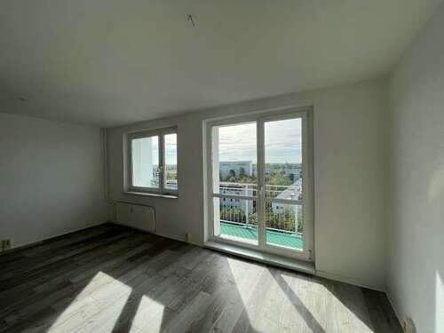 Foto - Wohnung zum Mieten in Halle Saale 345,00 € 57 m²