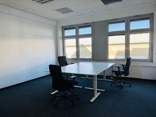 Foto - Büro in Dresden 3.840,00 € 480 m²