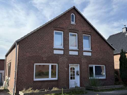 Foto - Haus zum Kaufen in Wilster 199.000,00 € 180 m²