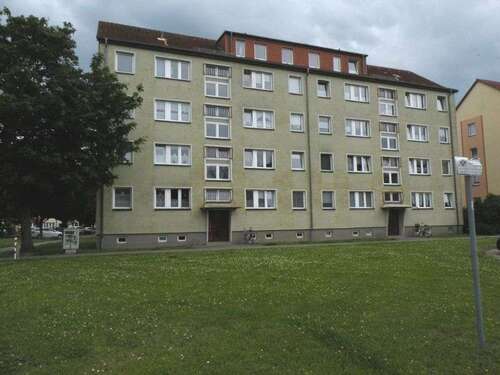 Foto - Wohnung zum Mieten in Stralsund 417,34 € 59.62 m²