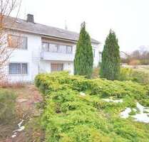 Haus zum Mieten in Eltville 1.900,00 € 220 m²