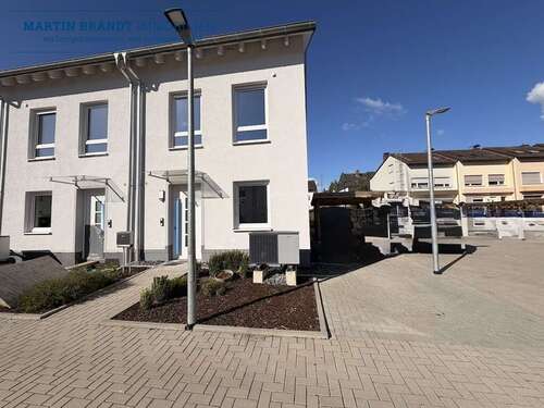 Foto - Haus zum Mieten in Waldems Esch 1.500,00 € 136.44 m²