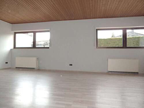 Foto - Wohnung zum Mieten in Bruchköbel 700,00 € 100 m²