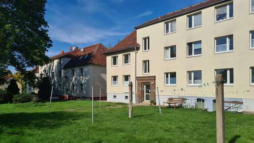 Foto - Haus zum Kaufen in Halle (Saale) 1.120.000,00 € 610 m²