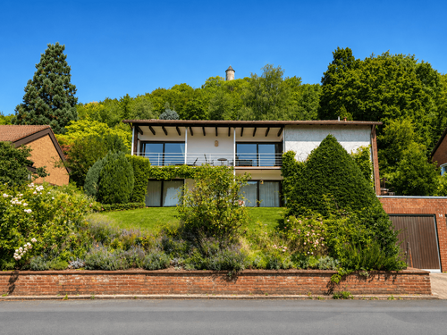 Foto - Haus zum Kaufen in Bovenden 689.000,00 € 306 m²