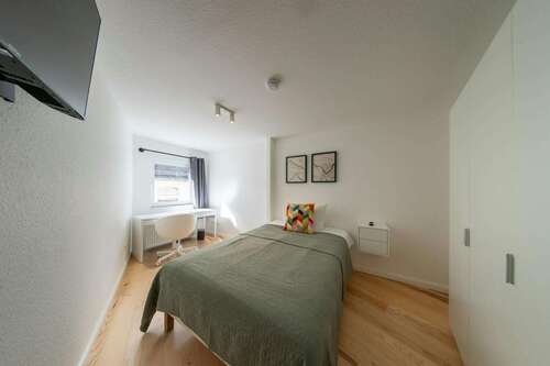 Foto - WG-Zimmer in Frankfurt am Main 725,00 € 12 m²