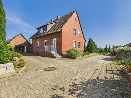 Foto - Haus zum Kaufen in Lehre 675.000,00 € 152 m²