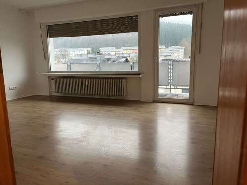 Foto - Wohnung zum Mieten in Nordrhein-Westfalen - Werdohl 450,00 € 77.26 m²