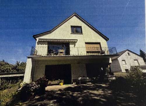 Foto - Haus zum Kaufen in Niedernhausen Oberjosbach 759.000,00 € 280 m²