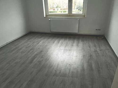 Foto - Wohnung zum Mieten in Wilhelmshaven 420,00 € 50 m²