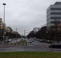 Einzelhandel in Berlin 2.400,00 € 105 m²