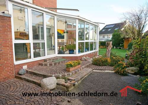 Foto - Haus zum Kaufen in Oberhausen 499.000,00 € 250 m²