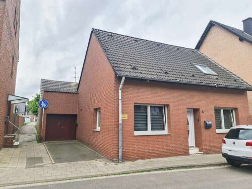 Foto - Haus zum Kaufen in Neuss 390.000,00 € 213 m²