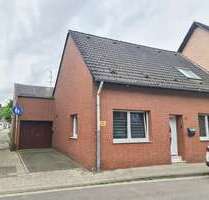 Haus zum Kaufen in Neuss 390.000,00 € 213 m²