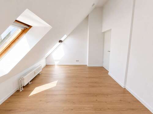Foto - Wohnung zum Mieten in Berlin 523,00 € 33 m²