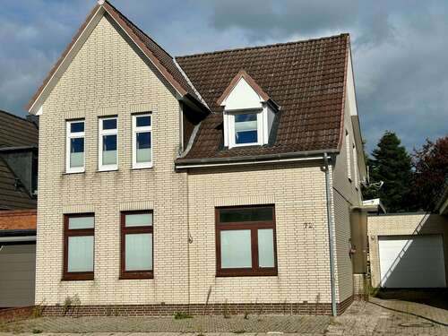 Foto - Haus zum Kaufen in Heide 315.000,00 € 155.04 m²