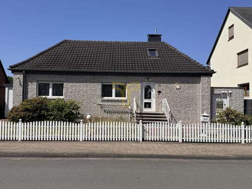 Foto - Haus zum Kaufen in Gifhorn 350.000,00 € 94 m²
