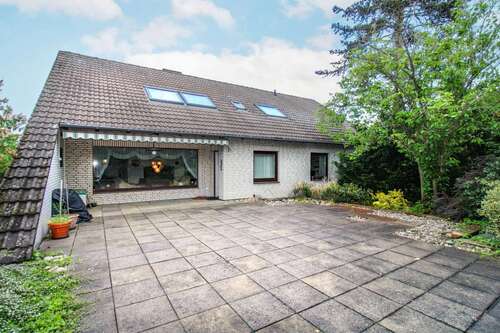 Foto - Haus zum Kaufen in Grafhorst 299.000,00 € 215.07 m²