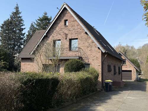 Foto - Haus zum Kaufen in Bad Münstereifel 595.000,00 € 232 m²