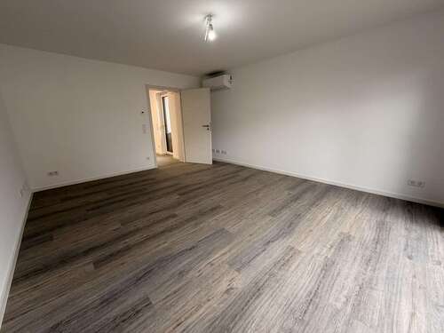 Foto - Haus zum Mieten in Römerberg 1.600,00 € 80 m²