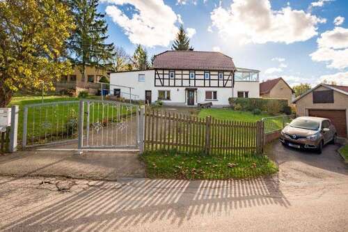Foto - Haus zum Kaufen in Zwickau 149.000,00 € 121.81 m²
