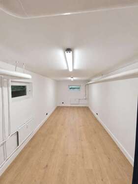 Foto - Halle in Bergisch Gladbach 150,00 € 25 m²