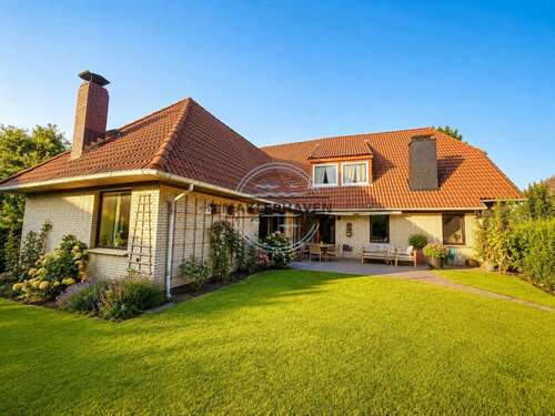 Foto - Haus zum Kaufen in Wilhelmshaven 255.000,00 € 150 m²