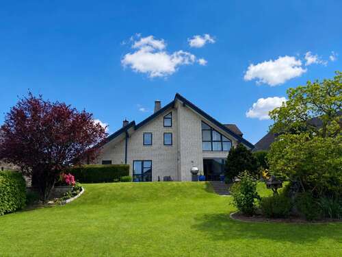 Foto - Haus zum Kaufen in Nettersheim 599.000,00 € 210 m²