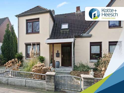 Foto - Haus zum Kaufen in Neumünster 245.000,00 € 135 m²