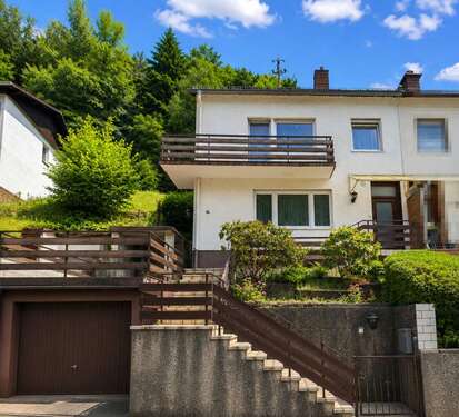 Foto - Haus zum Kaufen in Neidenfels 210.000,00 € 150 m²