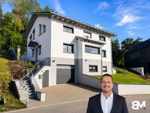 Foto - Haus zum Kaufen in Langenneufnach 749.000,00 € 209.23 m²