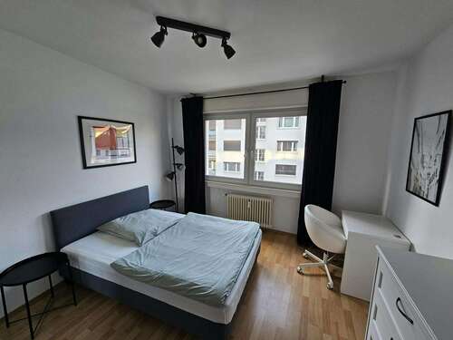 Foto - WG-Zimmer in Frankfurt am Main 999,00 € 15 m²