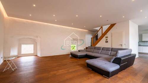 Foto - Haus zum Kaufen in Schwäbisch Hall 499.000,00 € 122.07 m²