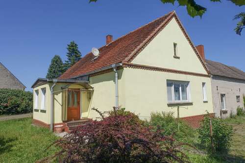 Foto - Haus zum Kaufen in Klietz, OT Neuermark-Lübars 80.000,00 € 126 m²