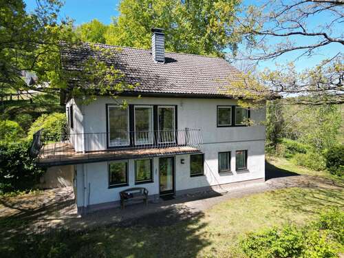 Foto - Haus zum Kaufen in Wiesthal 299.000,00 € 207 m²