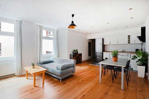 Foto - Wohnung zum Kaufen in Berlin-Gesundbrunnen 295.000,00 € 55 m²