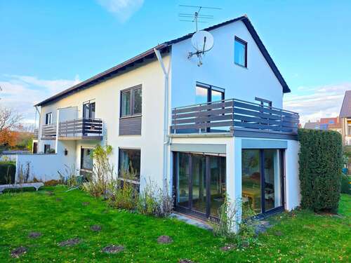 Foto - Haus zum Kaufen in Neusäß 695.000,00 € 192 m²